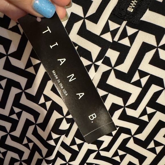 NWT Tiana B. Black and White Patterned Dress   SIZE: 8   #CL - Picture 8 of 9